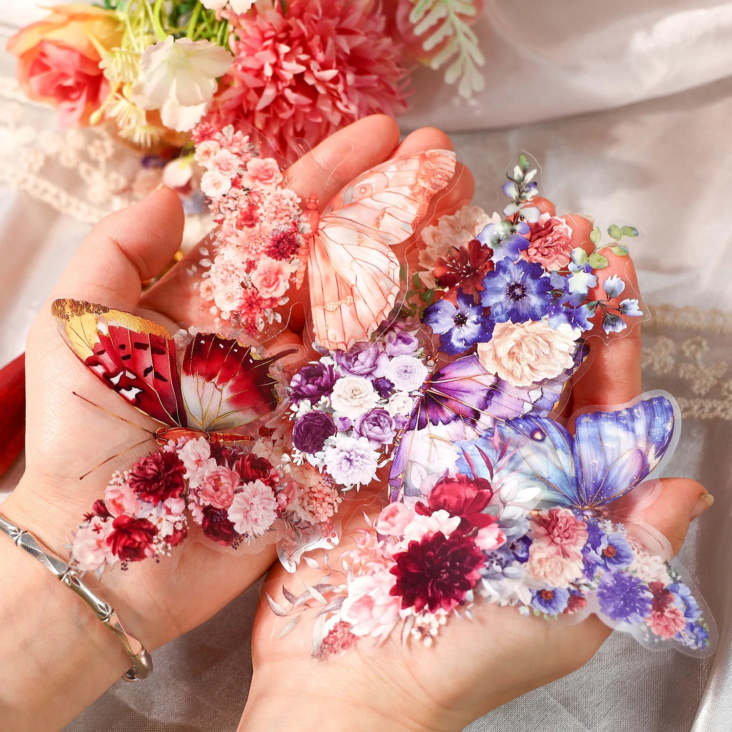 20 Sheets Per Pack Butterfly Dance Flower Season Series Retro Fresh Butterfly Flower Decoration PET Handbook Stickers