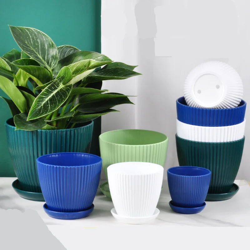 19cm Colorful Plastic Round Decorative Flower Pot With Stripes
