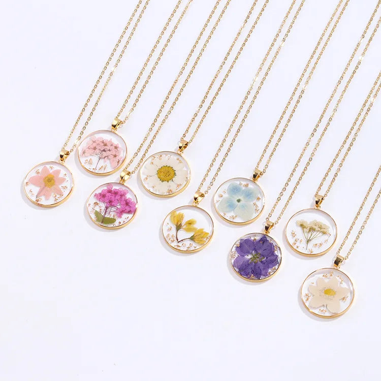 Hot Sale Gold Plated Stainless Steel Chain Resin Dried Real Flower Chocker Necklace for Women