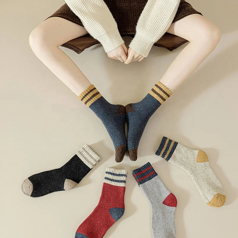 Wholesale Winter Vintage Towel Thermal Socks Casual Cozy Thick Warm Crew Socks for Women