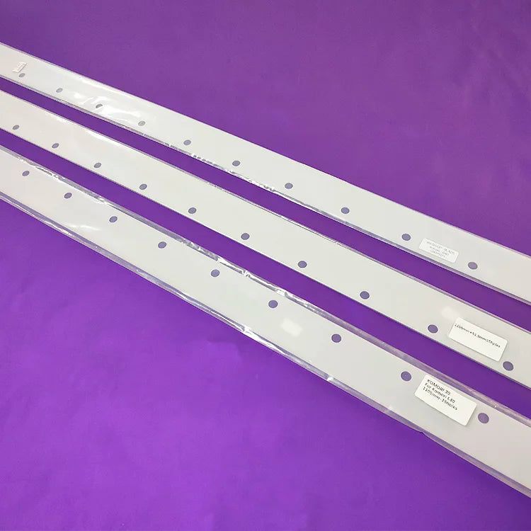 1085x50mm 1105x50mm 1105x51.5mm 15 Holes White Plastic Wash up Blade for Komori
