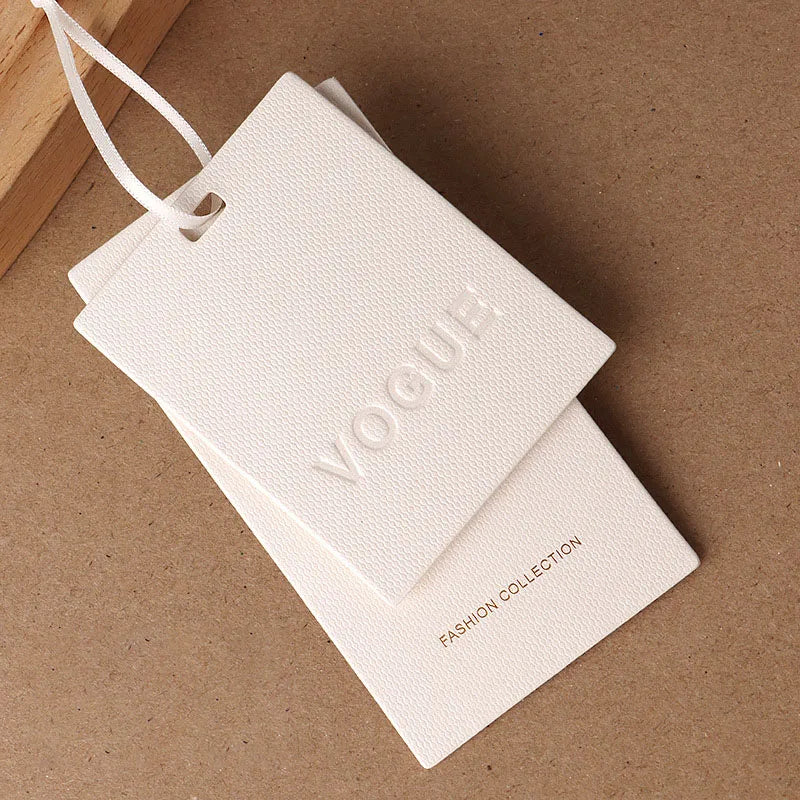 Customizable Embossed High-Level Hang Tag Recycled Paper Cardboard Personalized Hang Tag Garment Price Tag for Clothes