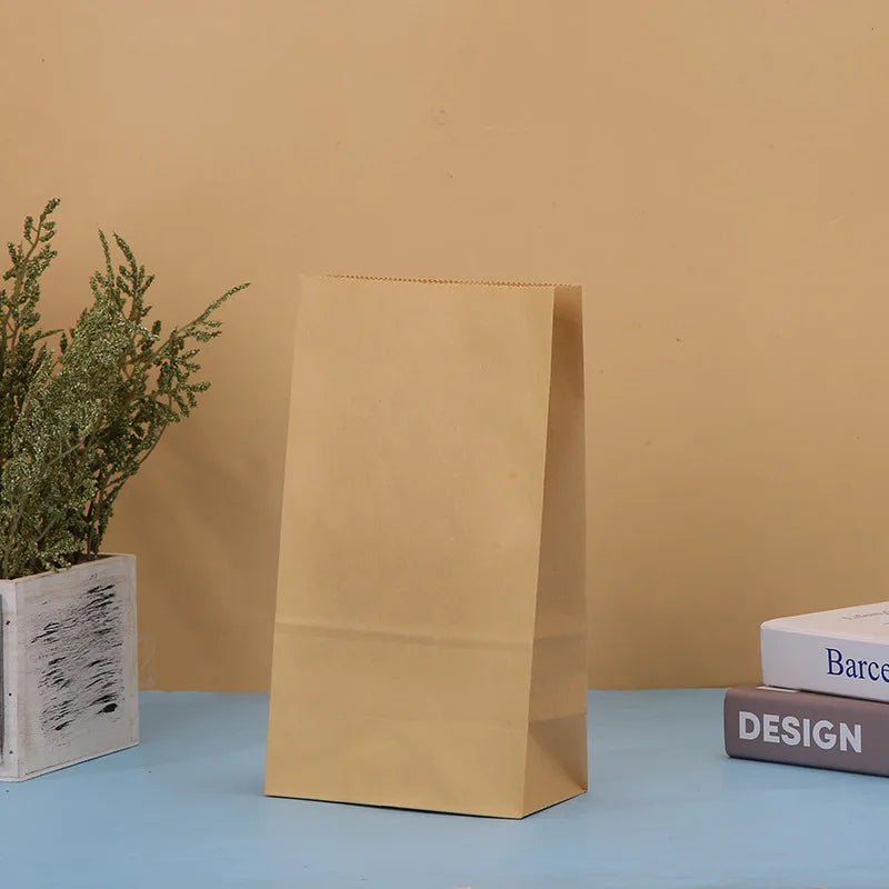 Spot Kraft Paper Bag square Bottom Baking Oil-proof  Can Print LOGO Takeaway  Storage Doggy Paper Bag