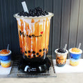 Customized Bubble Tea Shop Decoration Fiberglass Milk Tea Cups Big Caramel Milk Tea Cup Sculpture