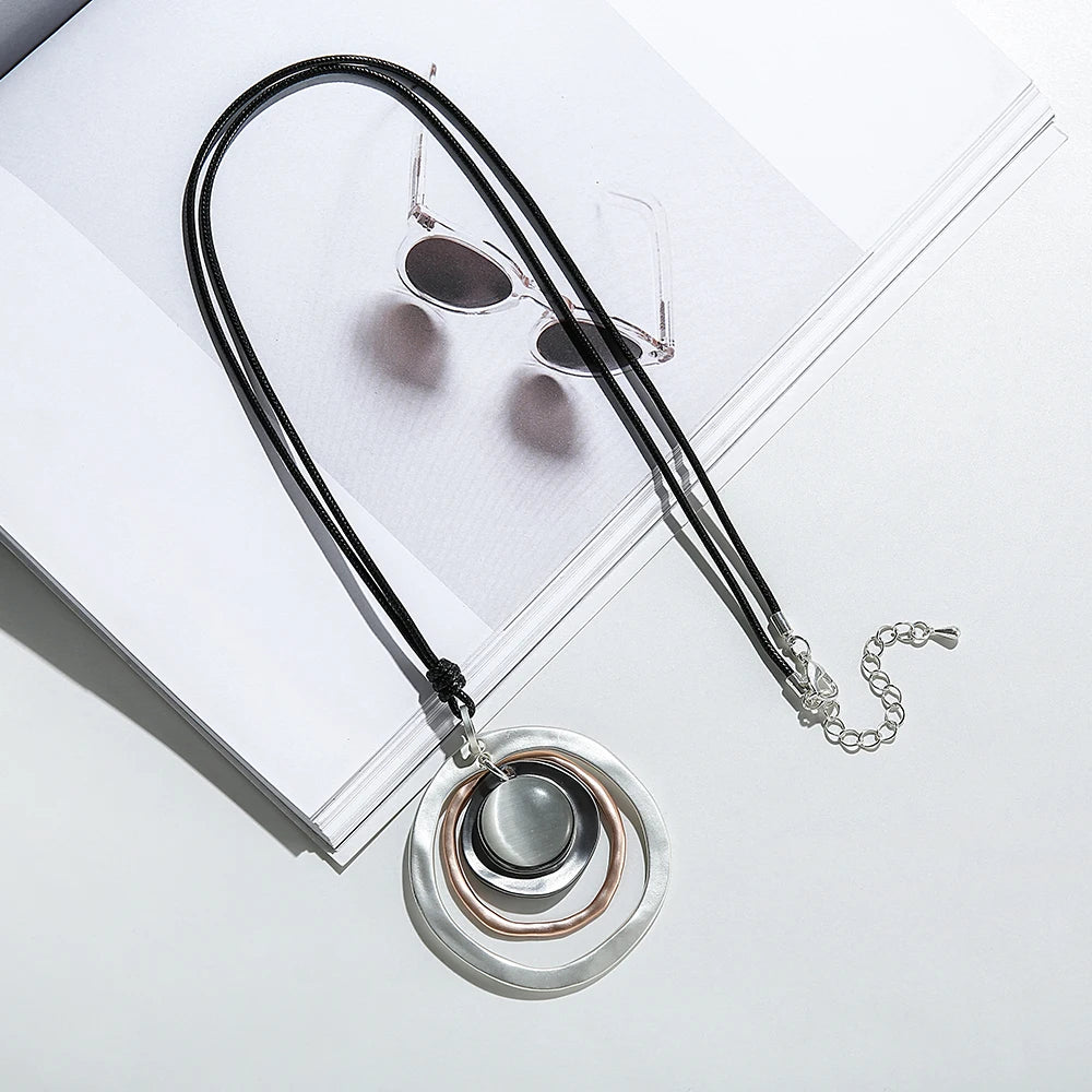 TongLing European Vintage Geometric Necklace Alloy Double Loop Long Pendant Necklace for Women Daily Wearing
