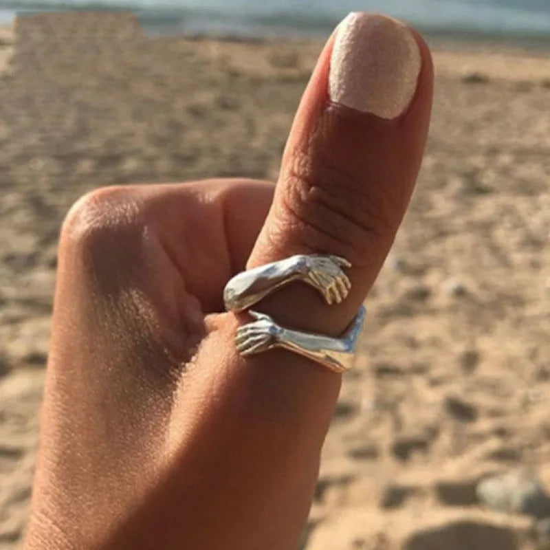 Unique Romantic Embrace Open Ring Adjustable Gold Silver Rose Gold Couple Hugging Hands Ring Suitable for Women Men Lovers