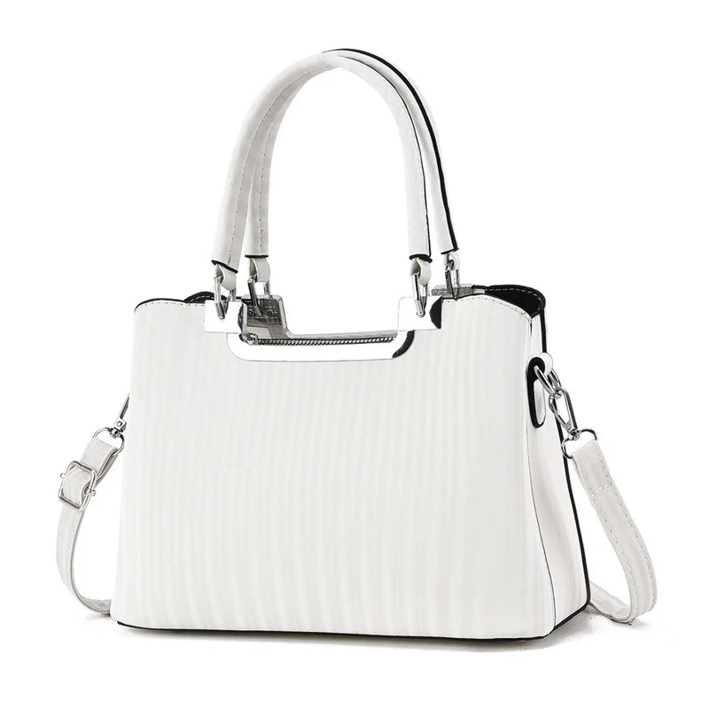 Factory in Stock Luxury Handmade Women's Crossbody Bag High-End Large Capacity 22055 Shoulder Bag with Polyester Lining