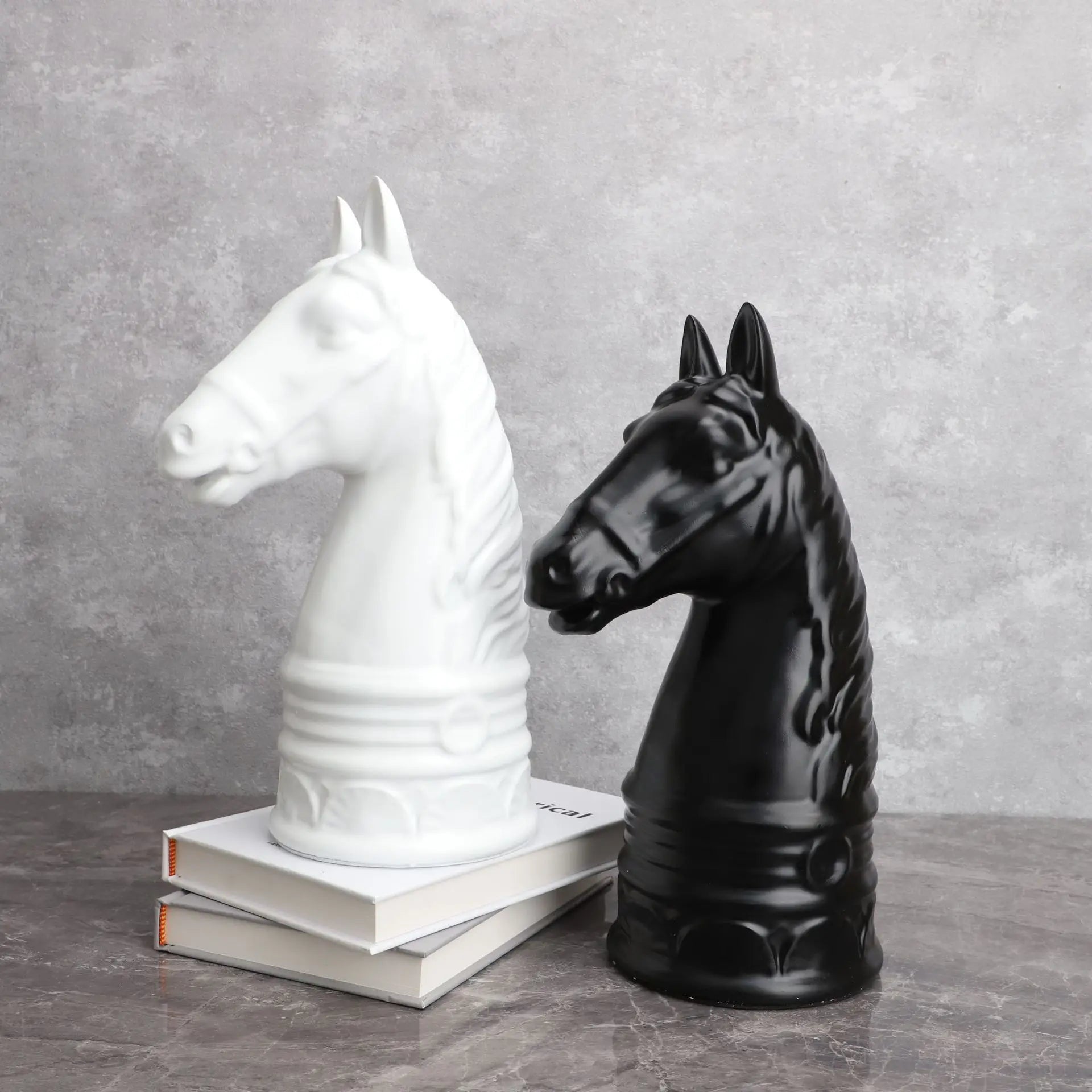 Modern Minimalist Resin Black and White Horse Ornament Desktop Soft Decorations Ornaments Home Animal Ornaments Crafts