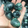 Wholesale Polished Gemstone Emerald Stone Crystal Gravel Tumbled Stone for Healing
