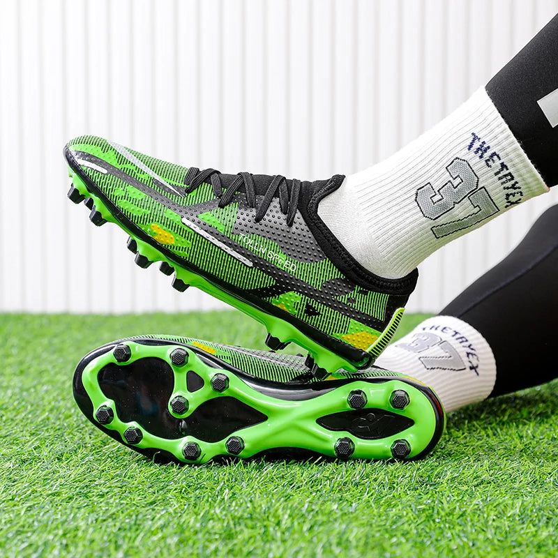 Custom Design Soccer Shoes Low Top Printed Football Shoes Sneakers Men Soccer Cleats