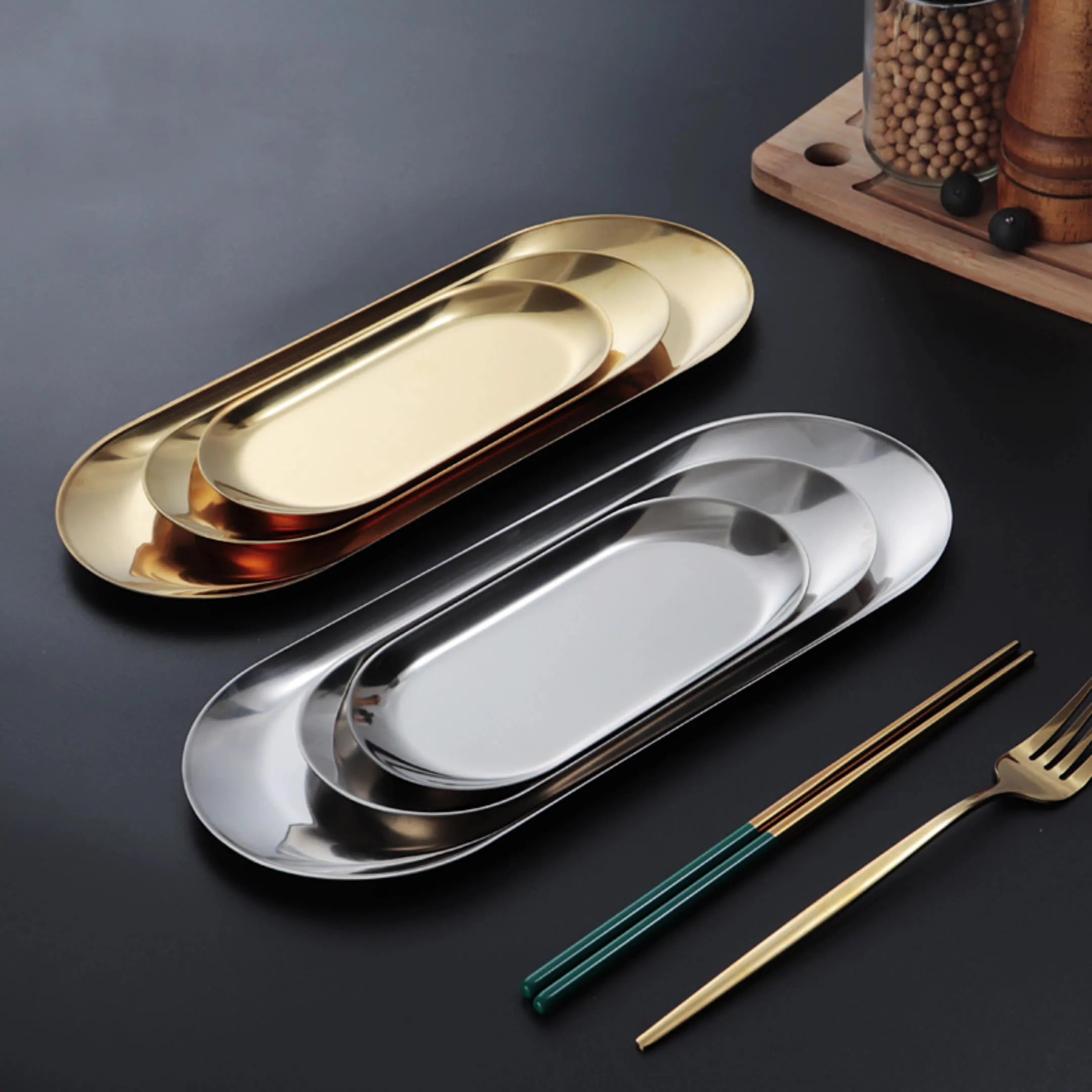 Stainless Steel European Style Oval Plate Golden Western Food Snack Storage Tray Jewelry Display Tray Advertising Promotion