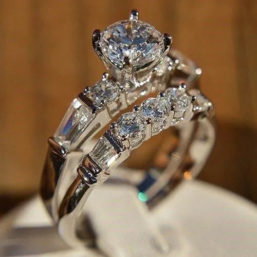Huitan Lady Engagement Rings Round Zircon Bright CZ Filled Lady Girls Silver Wedding Ring Sets Women