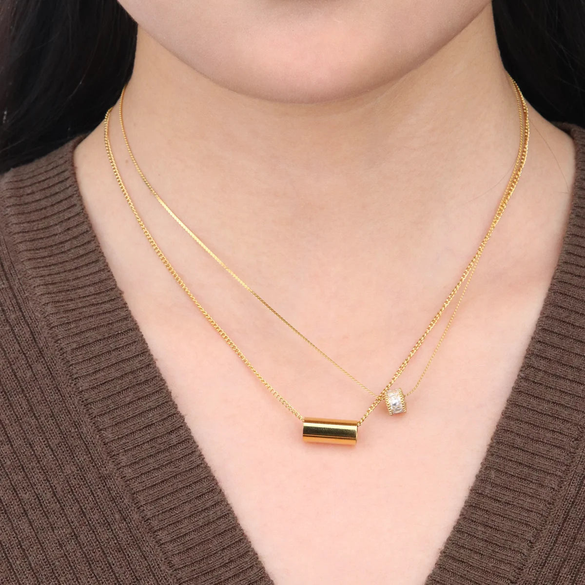 Chris April Non-tarnish Fashion Jewelry PVD Gold Plated 316L Stainless Steel Glossy Tube Pendant Necklace