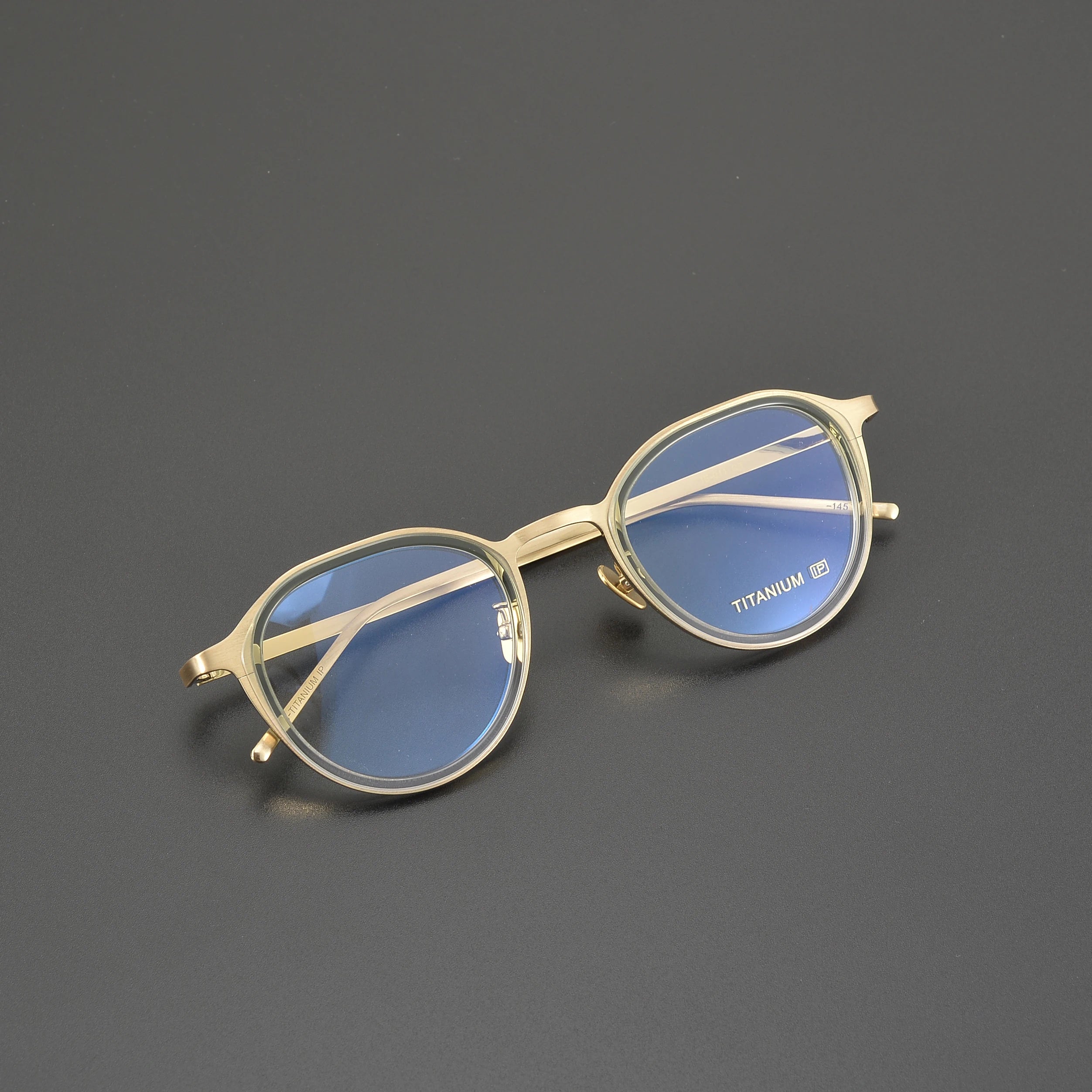 2023 New Handmade Pure Titanium Unisex High-end Retro Eyeglasses Frames with Custom Logo & OEM Options