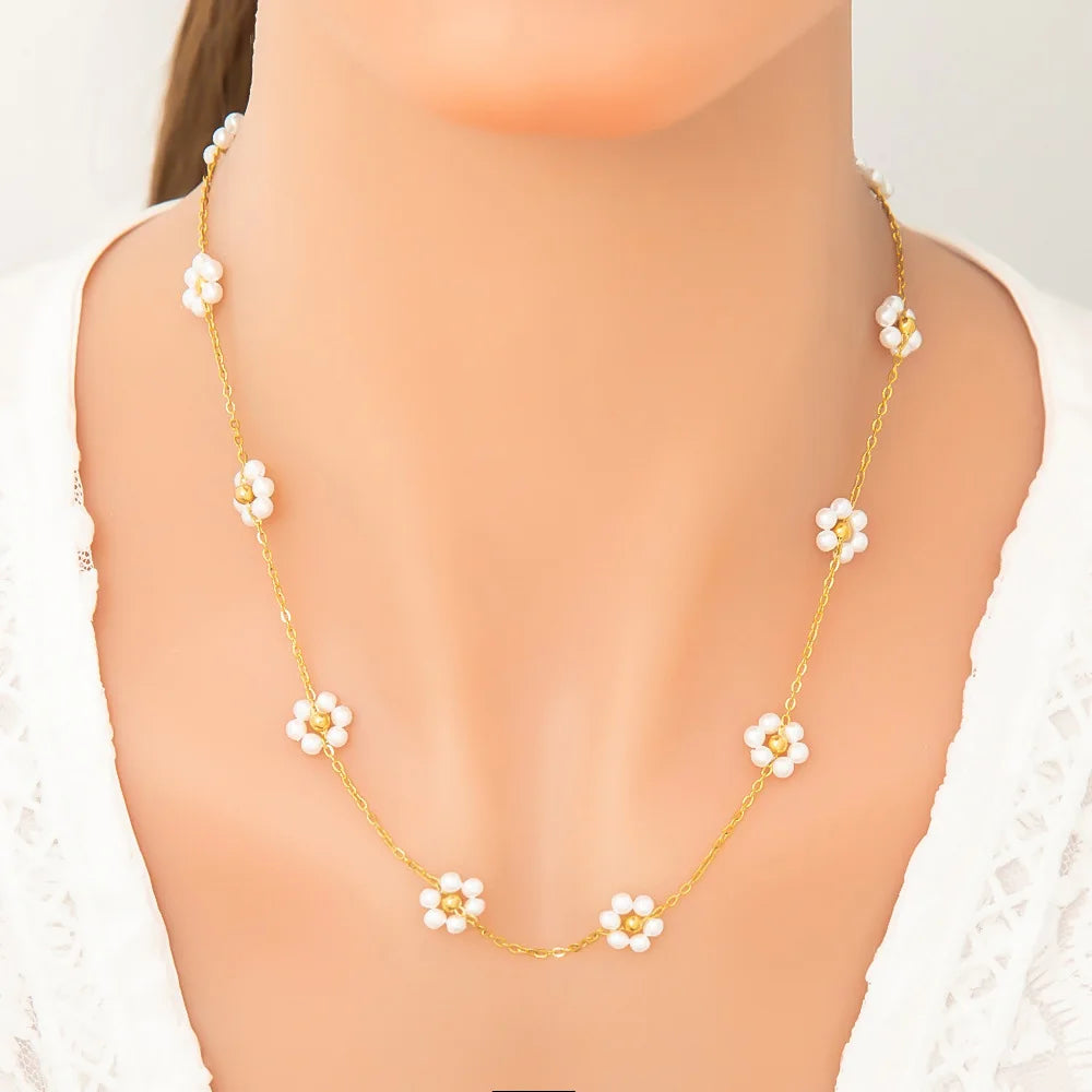 MC168 Wholesale Minimalist Stainless Steel Pearl Flower Necklace Gold Plated Clavicle Chain Women Charm Necklaces for Gifts