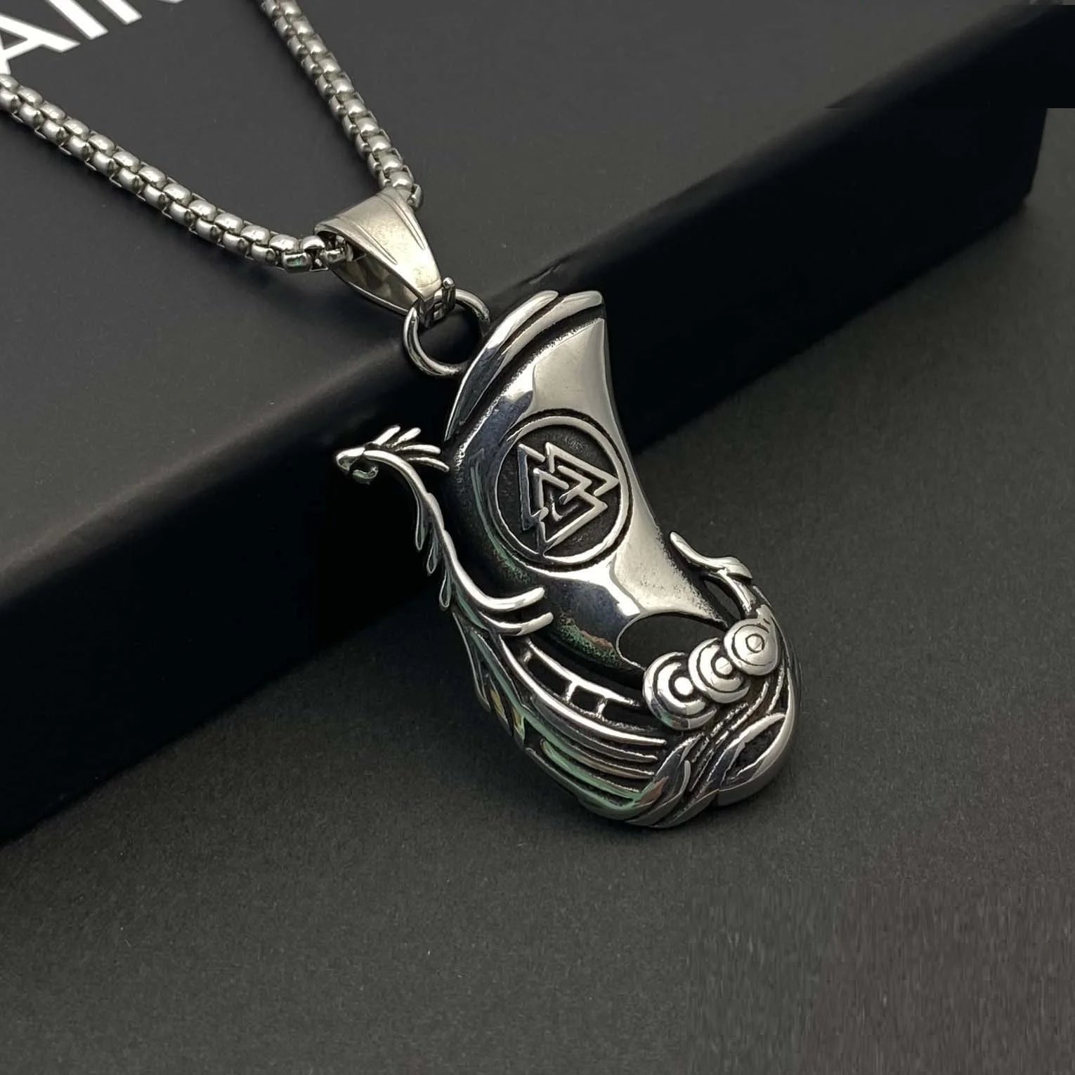 Vintage Viking 3D Design Stainless Steel Ship Pendant Statement Nordic Triangle Valknut Boat Pendant Necklace