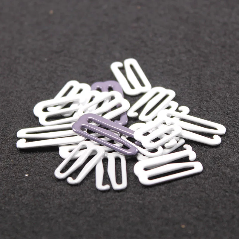Various Colors Nylon Coated Metal g Hooks for Bra Straps