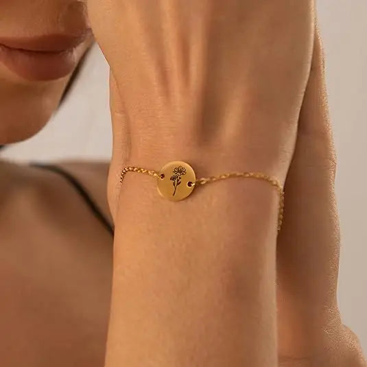 Engraved Custom Disc Charm Pendant Stainless Steel Birthday Gift Personalized Birth Month Flower 18K Gold Plated for Women