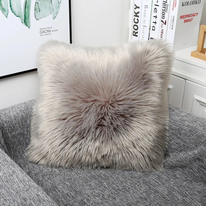 Wholesale Cheap Faux Fur Sheepskin Throw Pillow Cover 18x18 Merino Style Super Soft Fluffy Cushion Fuzzy Pillow Cases