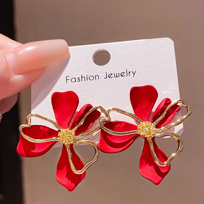 Hot Selling High-End Casual Elegant Women's Stud Earrings Double-Layered Flower Earrings Alloy Tiny Stud Earrings  Accessories