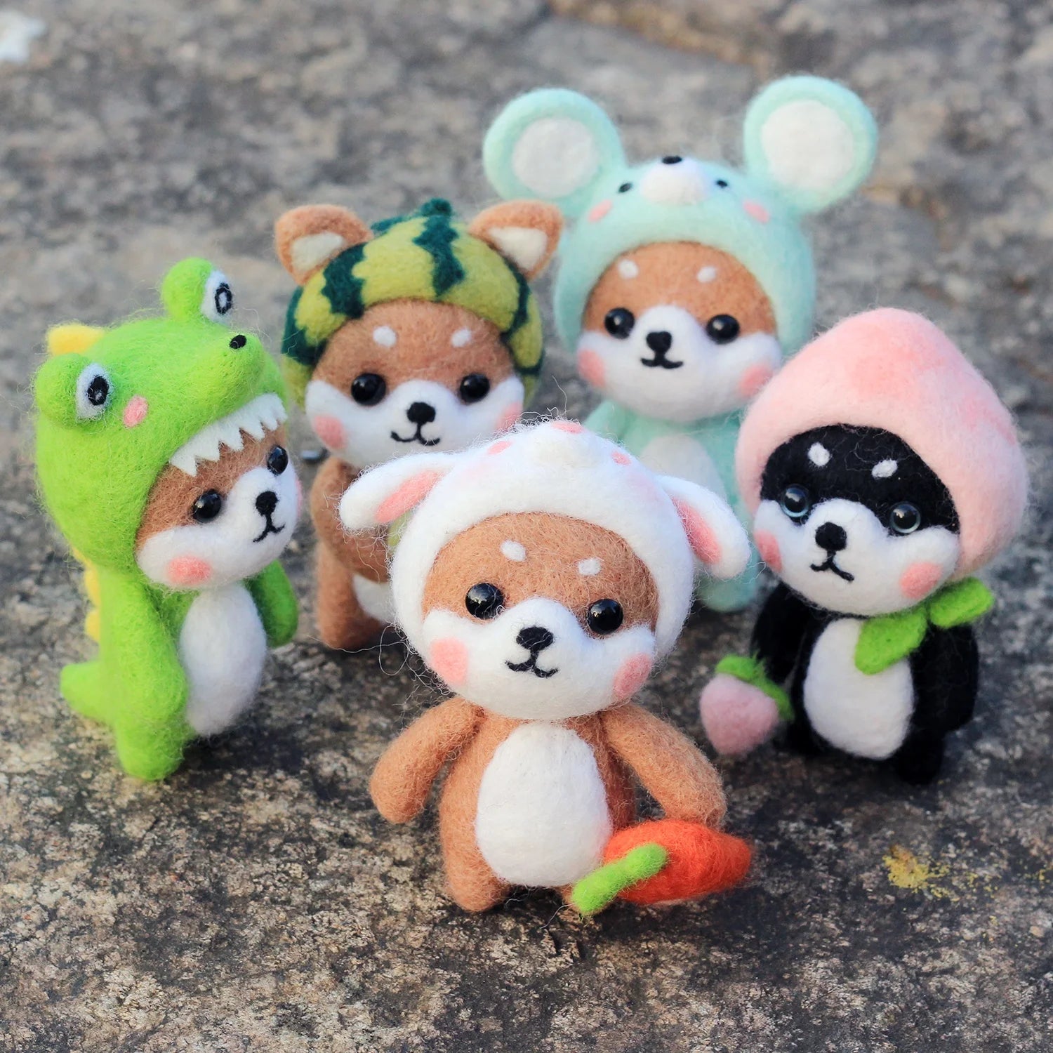 Beginner Level 3D Dogs Handmade DIY Toy Supplies for Adults and Children Novelty Gift for Kids and Adults Needle Felting Kit