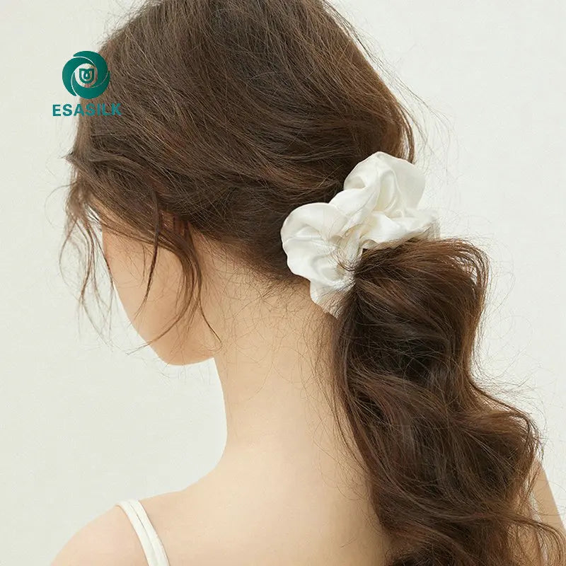 Wholesale Custom Oversized Silk Skinny Scrunchies OEKO-TEX Certified 6cm with Rivets Fashion Hair Ties Best Quality