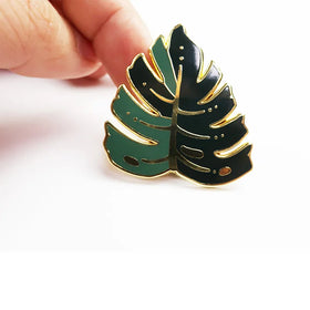 Wholesale Custom Leaf Metal Crafts New Design Casting Gold Plant Hard Enamel Pin