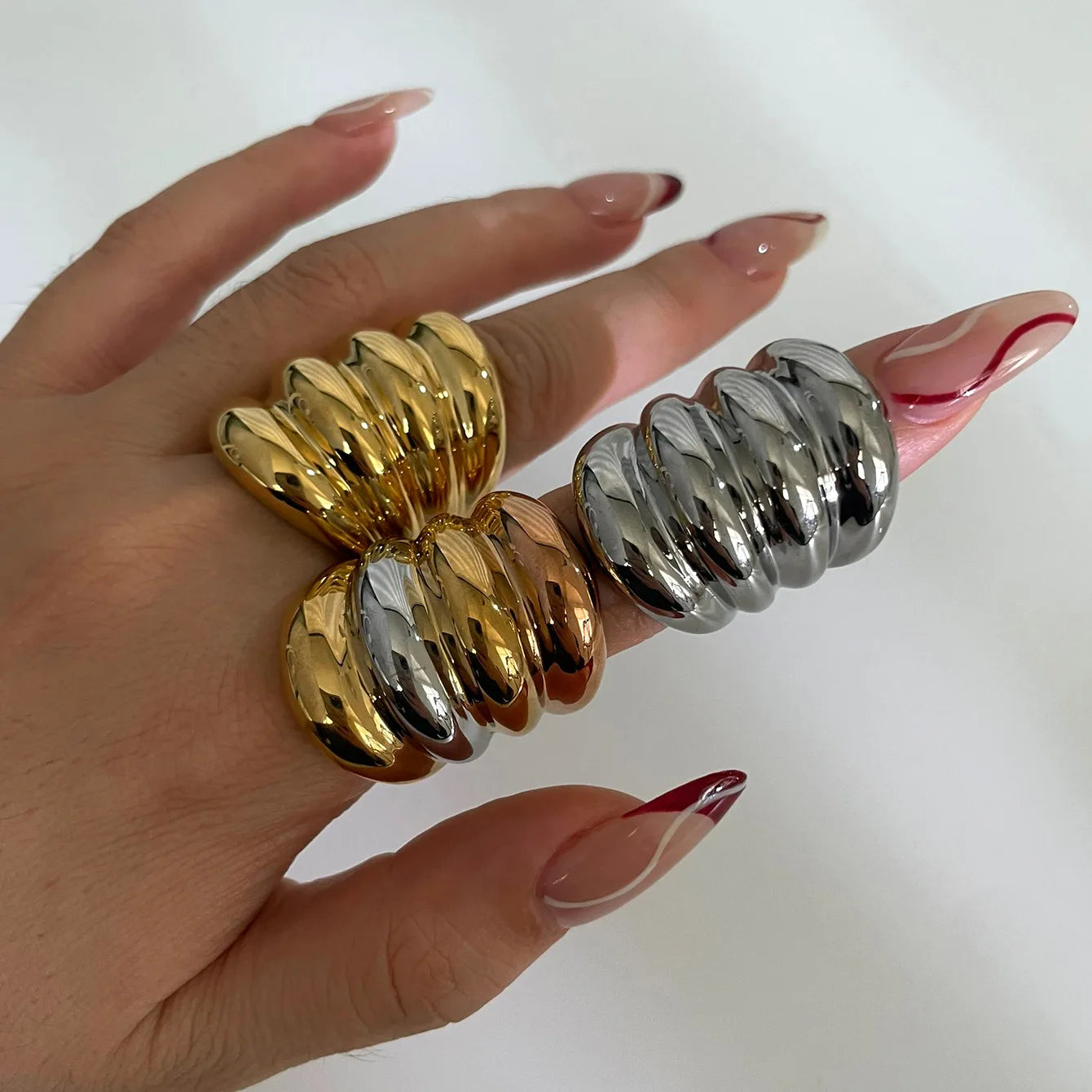 New Stainless Steel Four Circle Rings Arc High Texture Minimalist Fashion Statement Women Ring