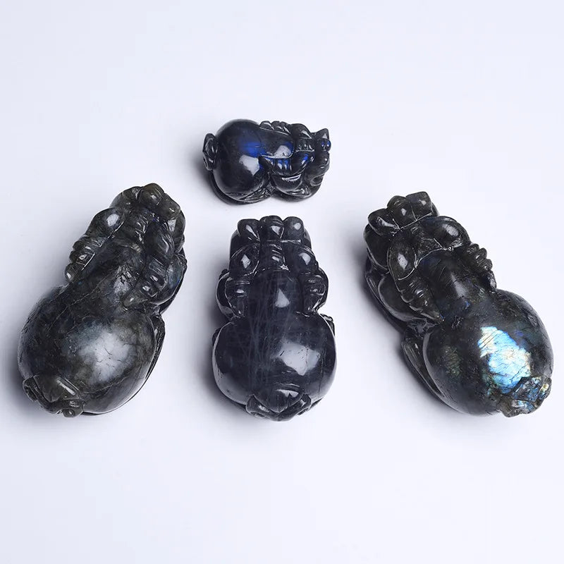 HZ Wholesale natural hand craved crystal animal labradorite pixiu crafts for home decoration
