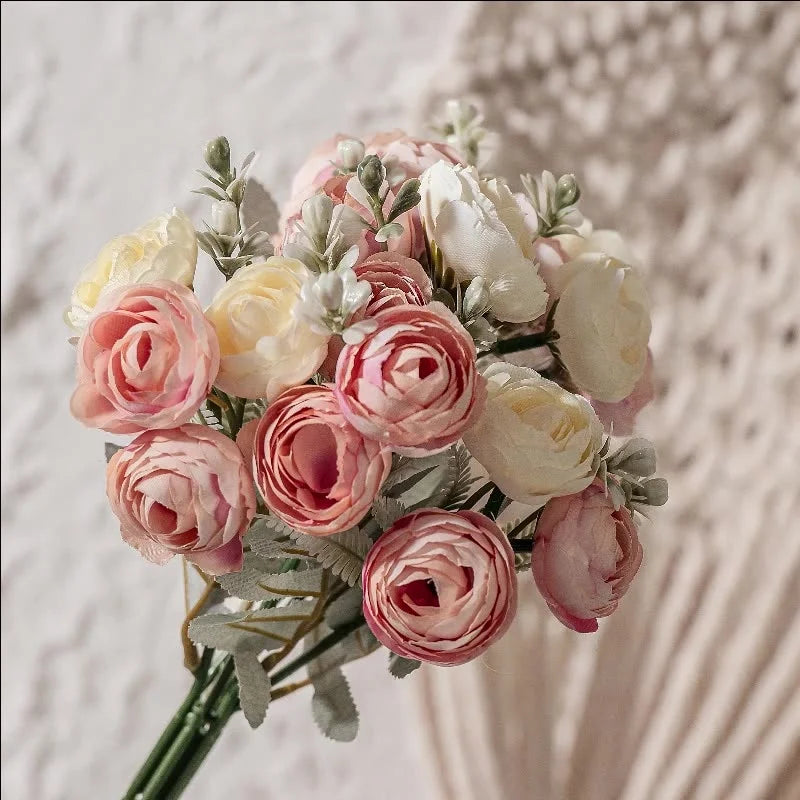 D005  Wedding Supplies Silk Flowers Bulk Wedding Flowers Bridal Bouquet  Roses Ranuculus Silk Artificial Flowers Bouquet