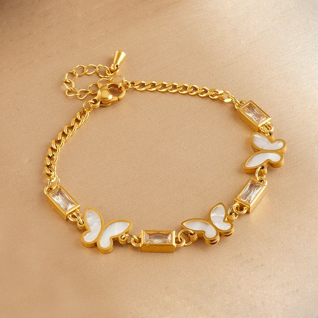 Wholesale Xinyue Fashion Adjustable Stainless Steel Gold Plated Cuff Butterfly Bracelet for Women Anniversary