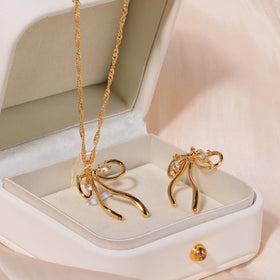 Spanish Romantic Jewelry Gifts Mom Girlfriends Brass Diamond Bowknot Necklace