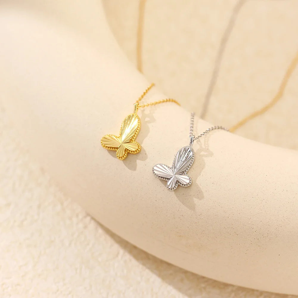 Europe and America Fashion Jewelry 925 Sterling Silver butterfly Gold Plated Pendant Clavicle Necklace Jewelry for Women