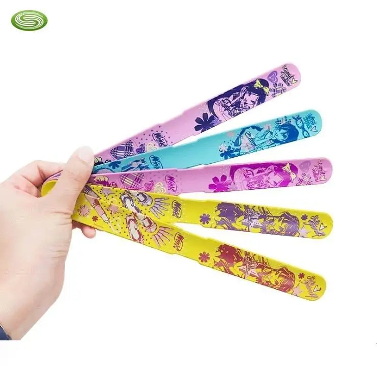 Customized Silicone Snap Wrist Rolling up Charm Bracelet Fabrication Services Product MegaBDM