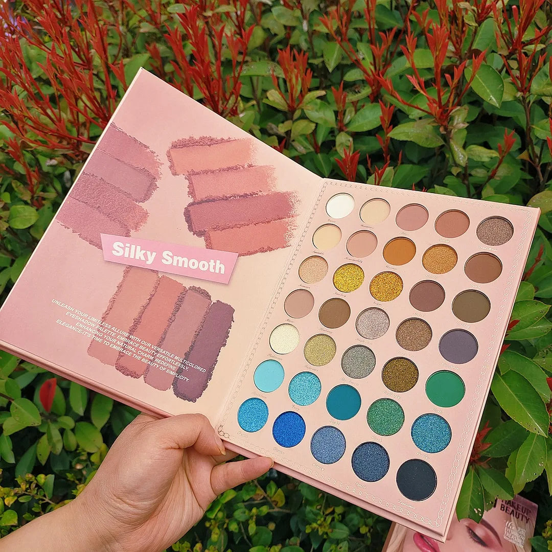 Wholesale 105 Color Eyeshadow Palette Long-Lasting Mineral with Water Proof Nature Features Custom Label Daily Use