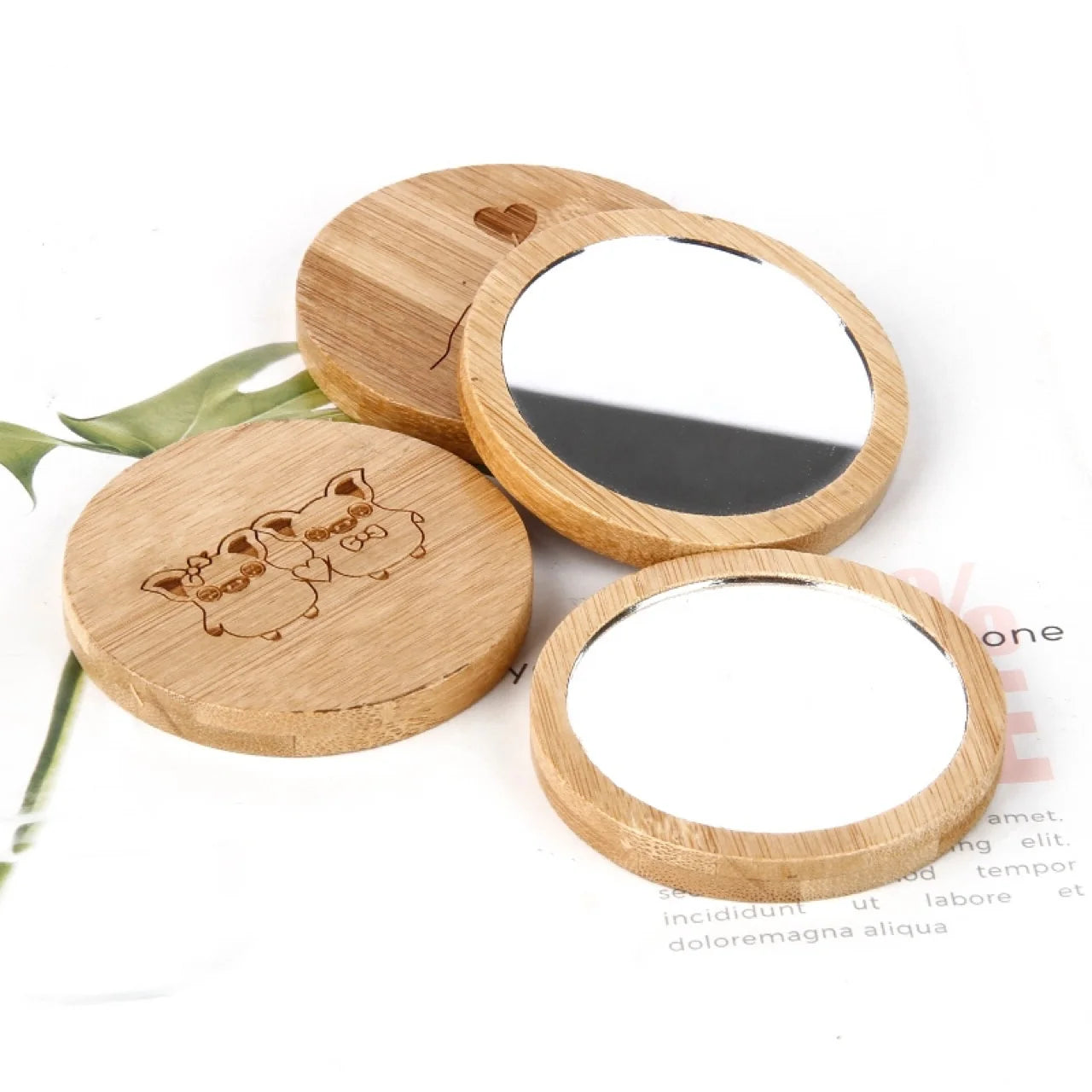 Wholesale Eco-friendly Bamboo Mirror Round Design Pocket Makeup Hand Mirror for Girls Gift Beauty Cosmetic Mirrors