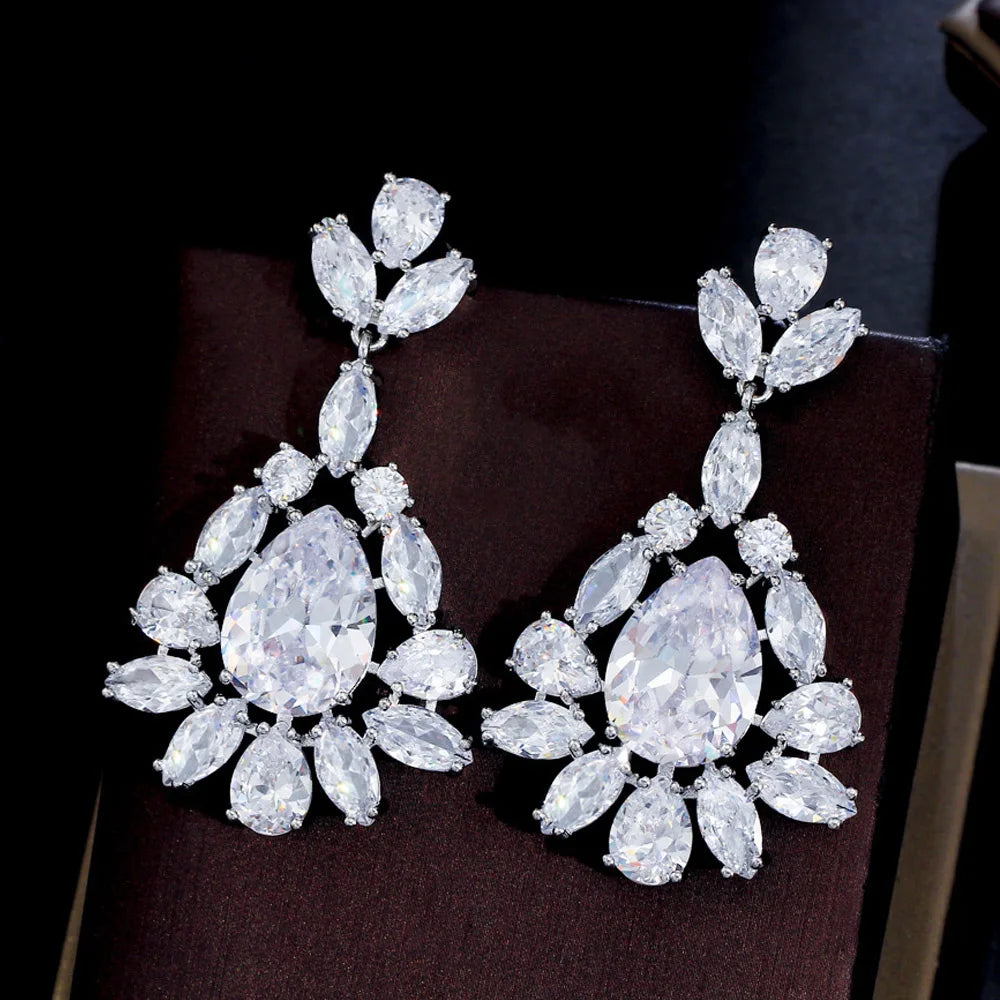 Glittering Cubic Zirconia Silver Plated Long Big Leaf Dangling Drop Wedding Bridal Earrings Luxury CZ Brides Jewelry Accessories