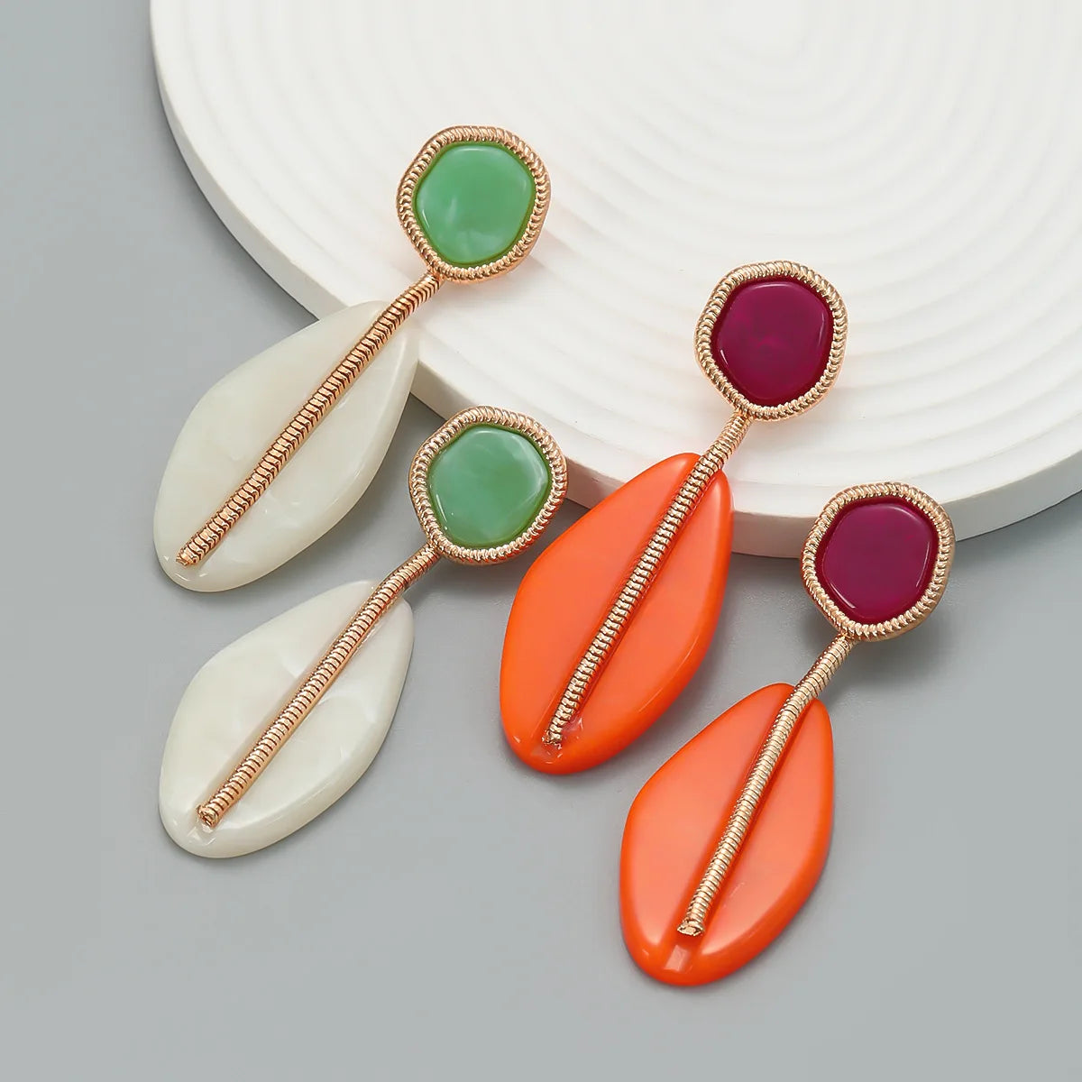 Summer New Exaggerated Niche Earrings Women's Fashion Geometric Orange Resin Bohemian Style Earring Accessories