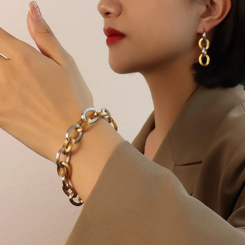 High End Gold Plated Two Tone Chunky Embossing Link Chain Stainless Steel Bracelet for Women Wholesale Jewelry