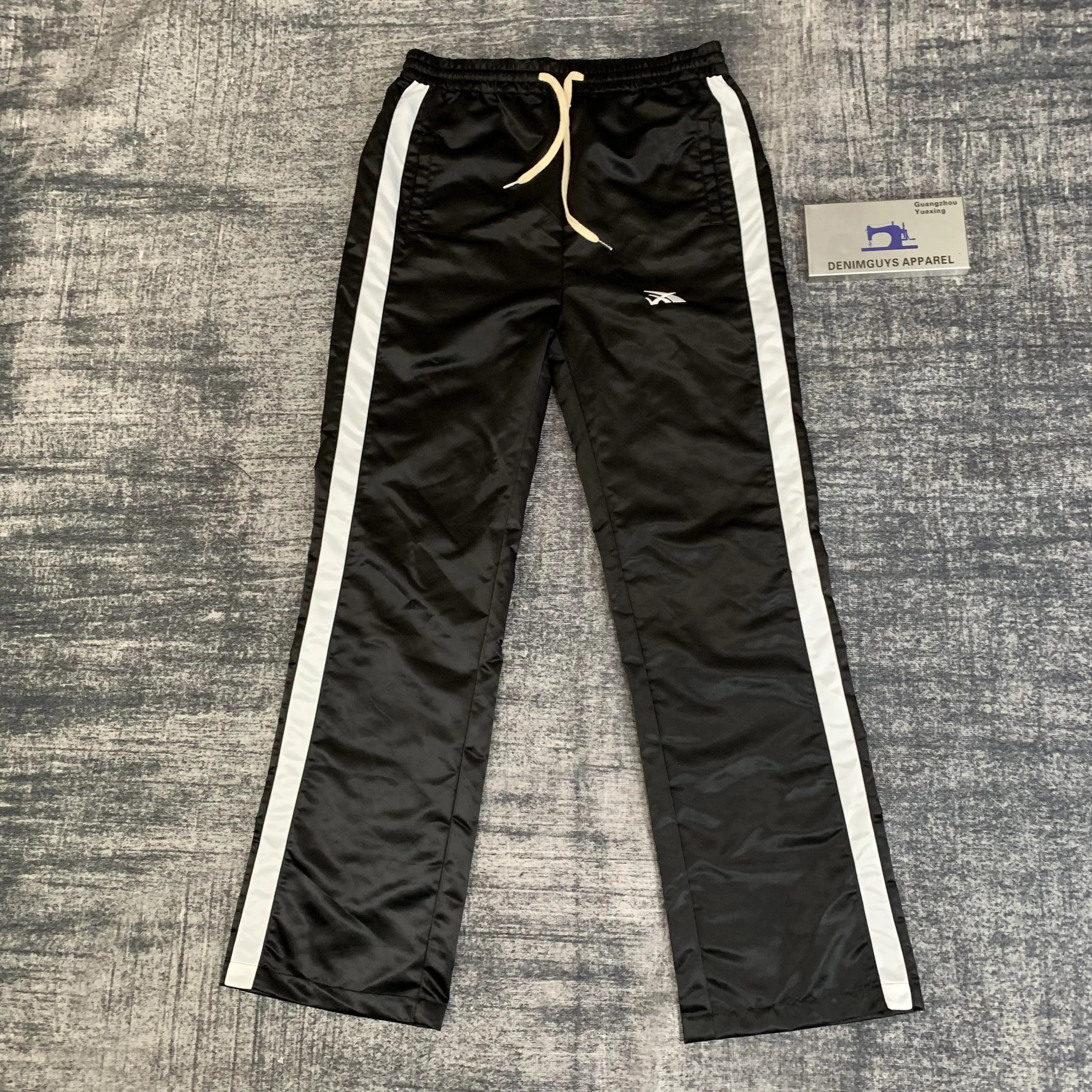 Custom Patchwork Man Loose Windbreaker Waterproof Polyester Wide Leg Baggy Side Stripe Nylon Jogger Sweatpants for Men Women