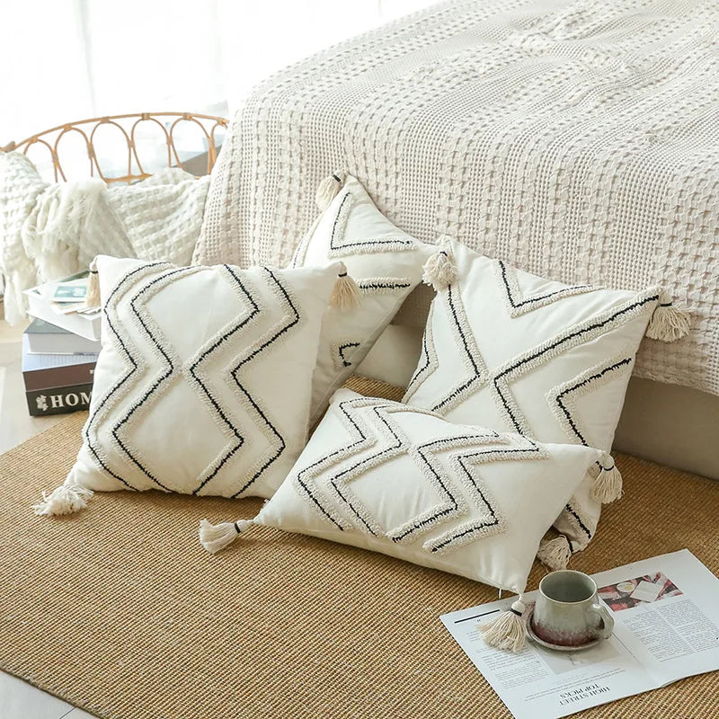 Woven Tufted Boho Throw Pillow Cover Modern Decorative Geometric Striped Cushion Cover with Tassels