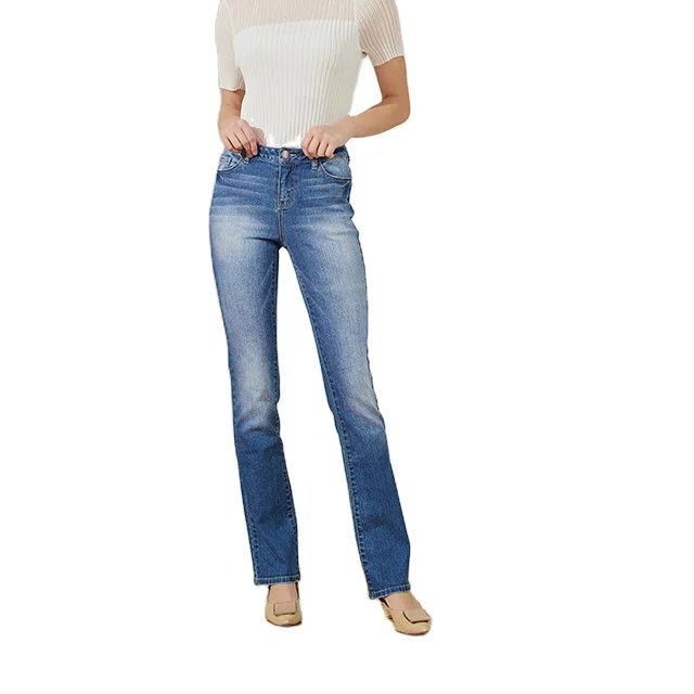 New Design Style Fashionable Straight Leg Jeans Spandex Cotton Washable Denim Jeans for Women OEM Custom Logo