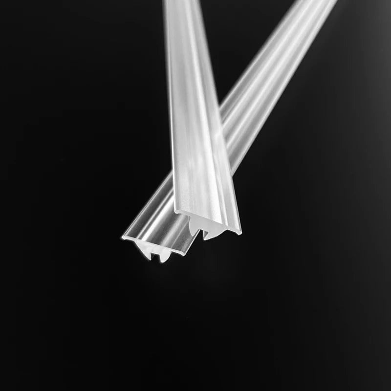 Bespoke Plastic Profiles Modern Design LED Extrusion Profile Transparent PMMA Plastic Linear Lens for Light Application