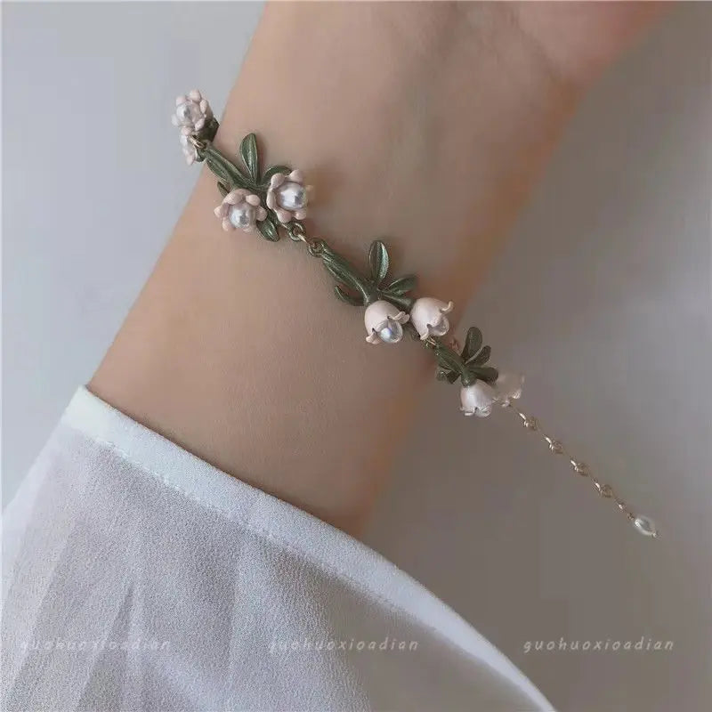 Fashion Freshwater Pearl Lily Bracelet of the Valley Leaf Valentine'S Day Birthday Gift Bracelet Bangle