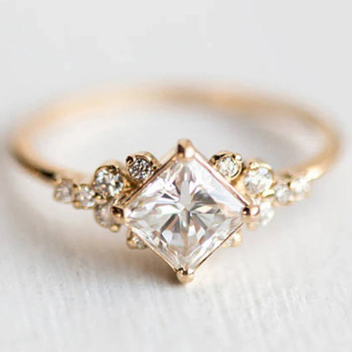 Huitan Noble Square Anillos Crystal Clear Flower Slight Zircon Rings Woman Thin Gold Princess Rings Lady