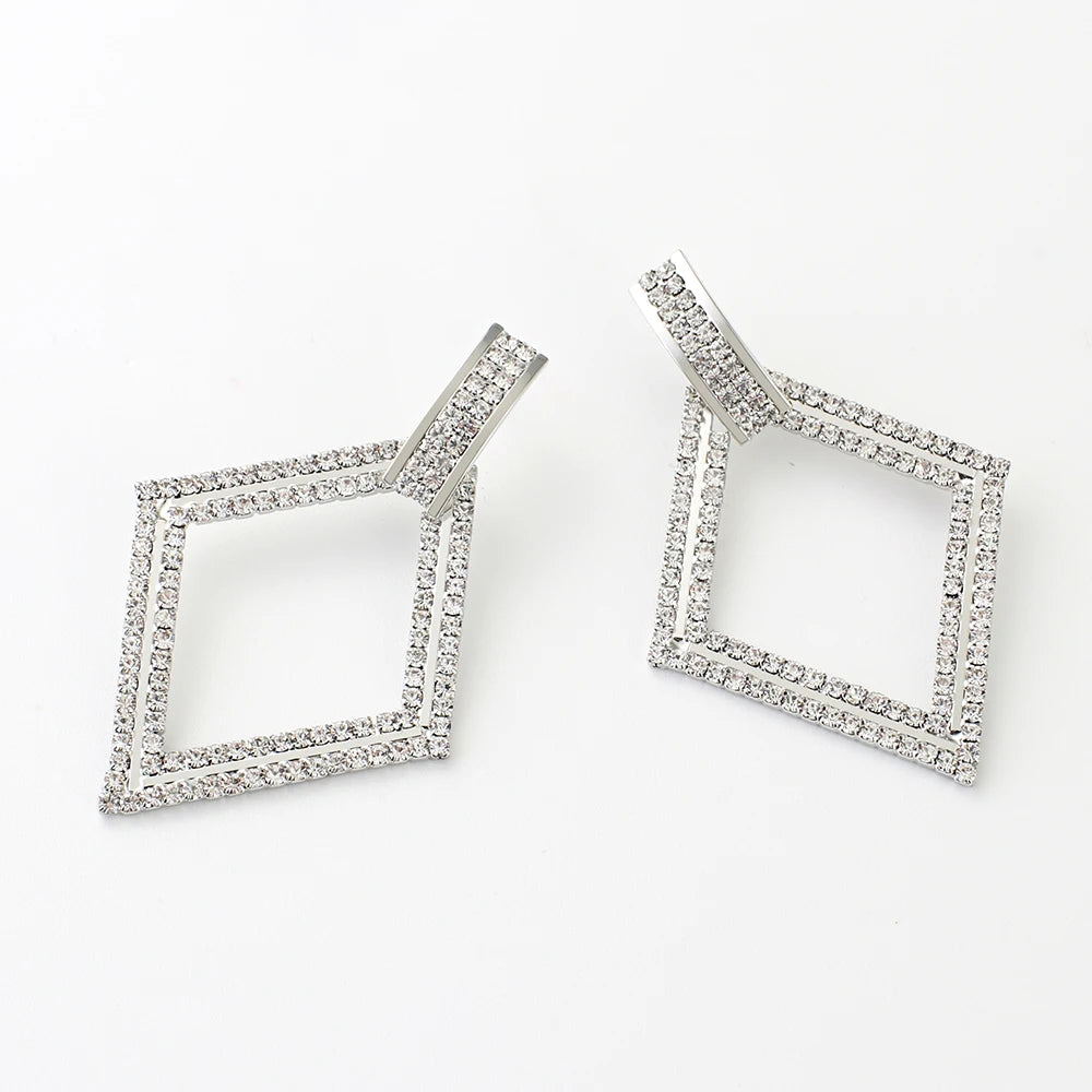 Ladies' Trendy Geometric Crystal Fashion Drop Earrings Stylish Jewelry Accessory for Anniversary Occasions