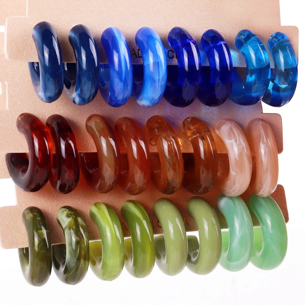 Super Quality 4 Pair/Set Fashion Resin Agate Clear Cc Earrings Marine Grass Green Amber Charm Acrylic Hoop Earrings for Women