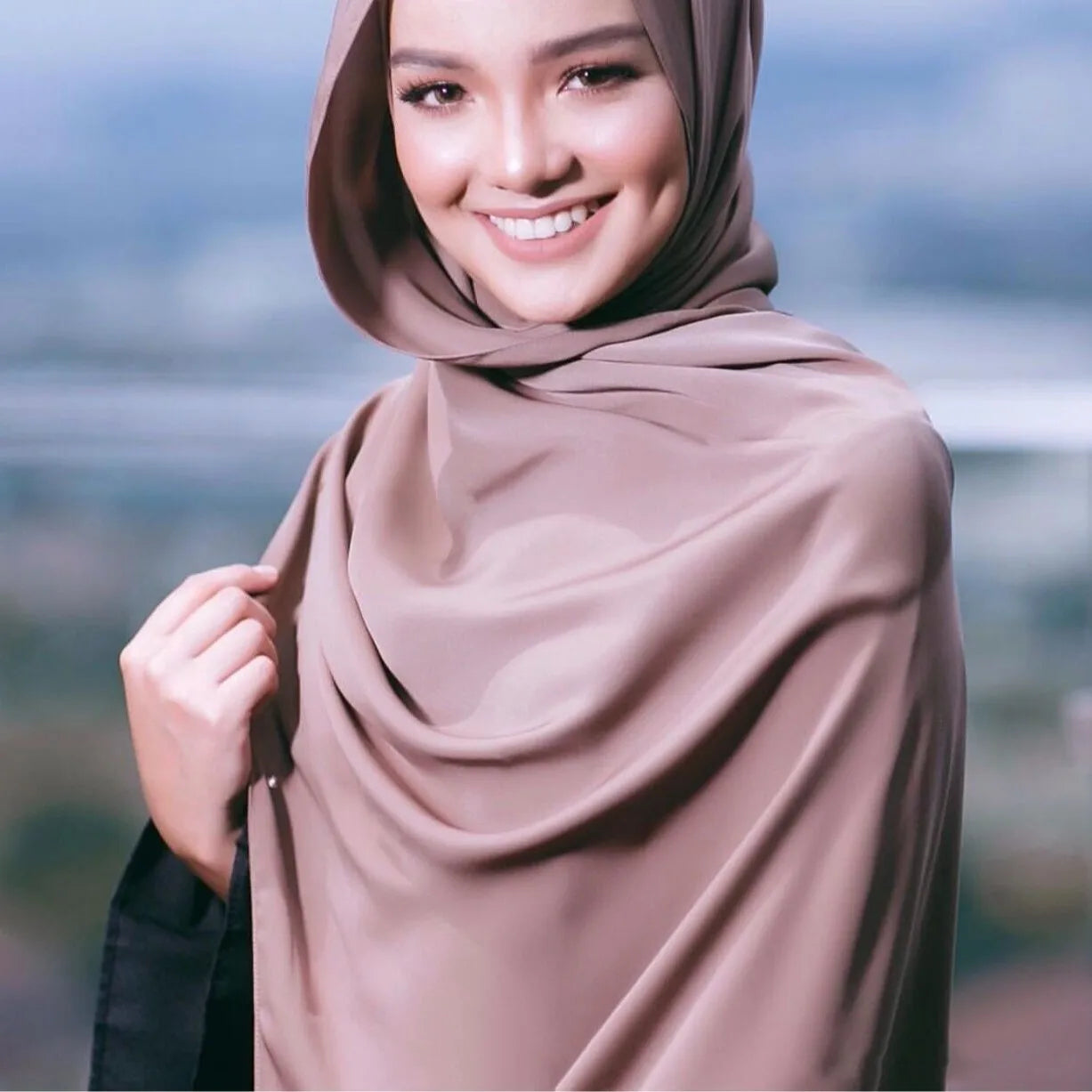 Wholesale Solid Color Matte Ethnic Satin Headscarf Polyester Material Malaysian Arab Style Scarf for Women