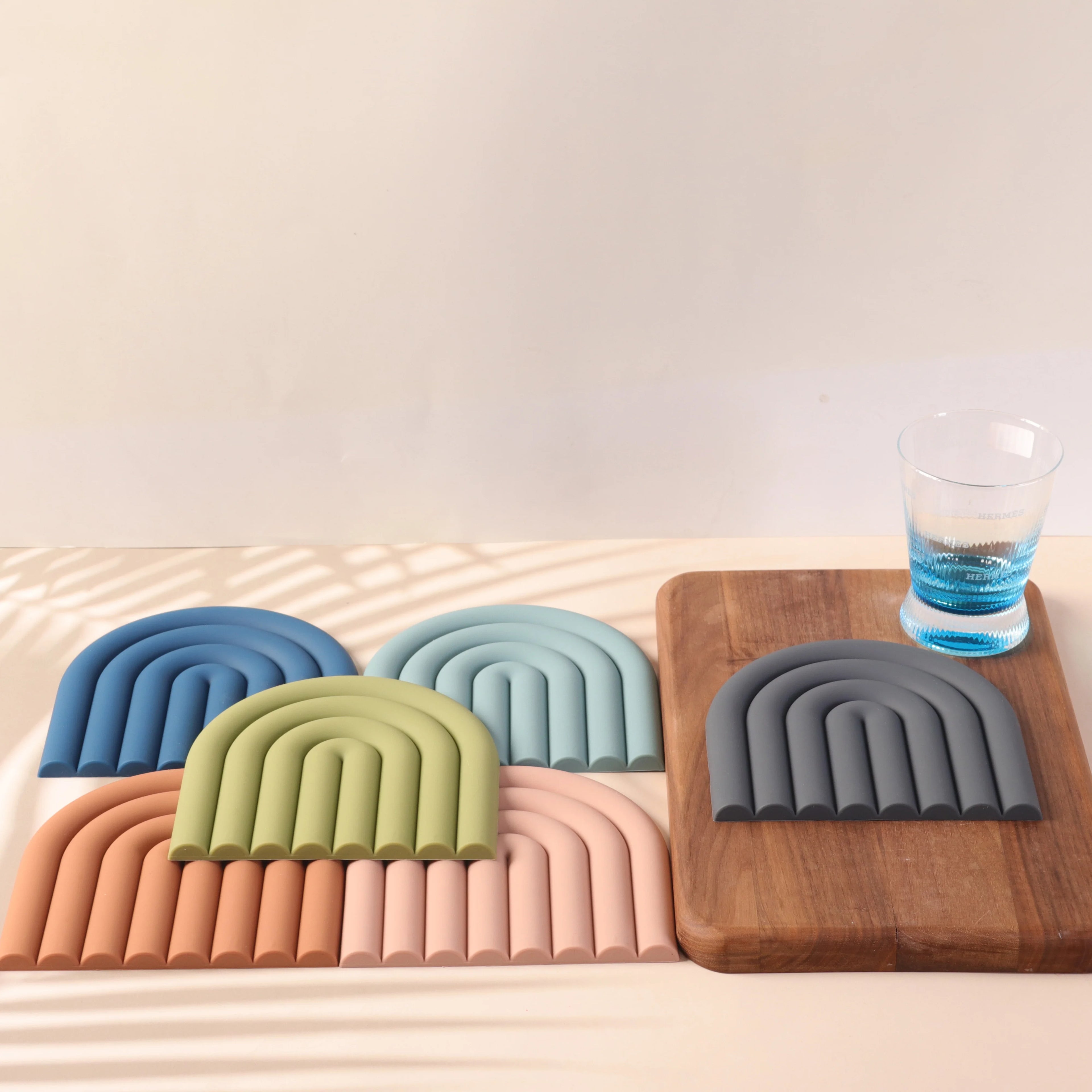 2026 Rainbow Silicone Coaster Silicone Floppy Disk Couchcoaster Anti-Spill Cup Holder Drink Coaster Silicone Sofa Coaster