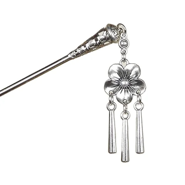 Boho Vintage Indian Hair Pins for Women Ethnic Sliver Color Tassel Flower Carved Pendant Hair Sticks Hair Jewelry